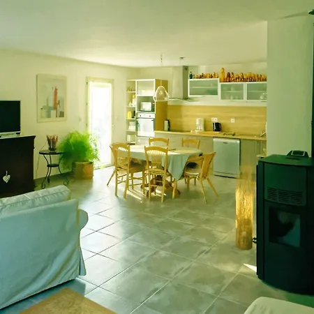 La Rousse Vakantiehuis Roussillon en Isere